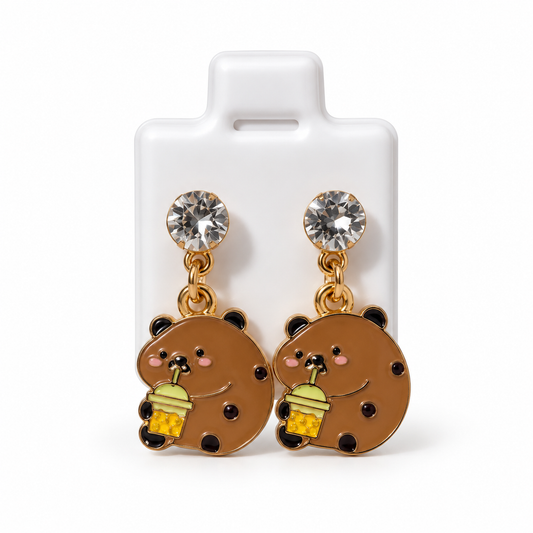 Boucles d’Oreilles Capybara Marron avec Bubble Tea – Style Kawaii